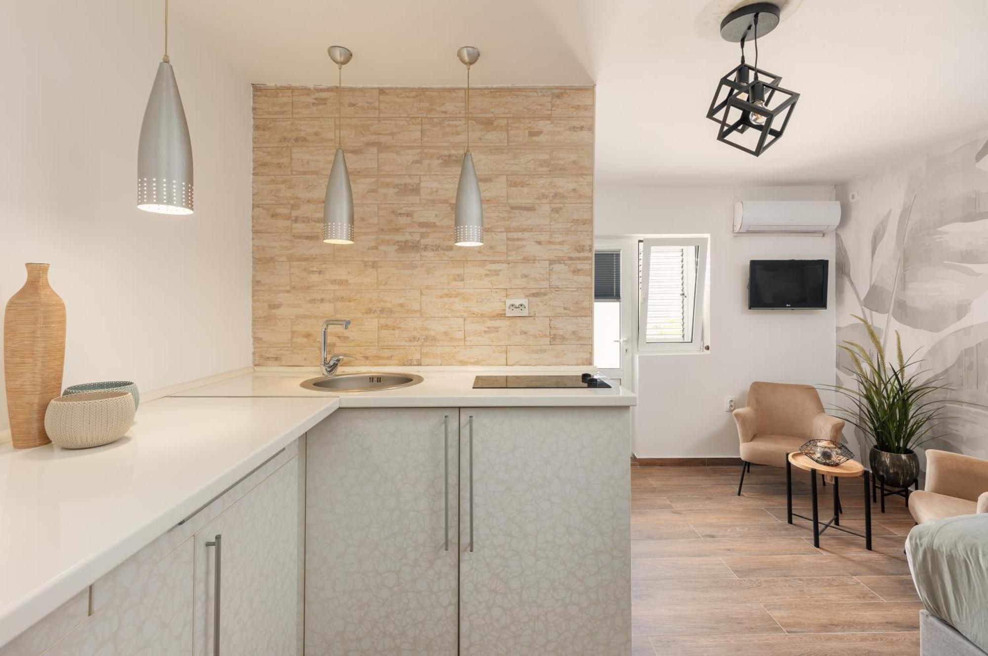 Kotor Sunrise Apartments Экстерьер фото